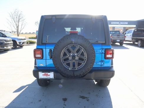 New 2026 Jeep Wrangler Sport S image 21