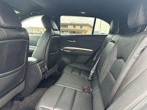 Used 2021 Cadillac XT4 Premium Luxury image 12
