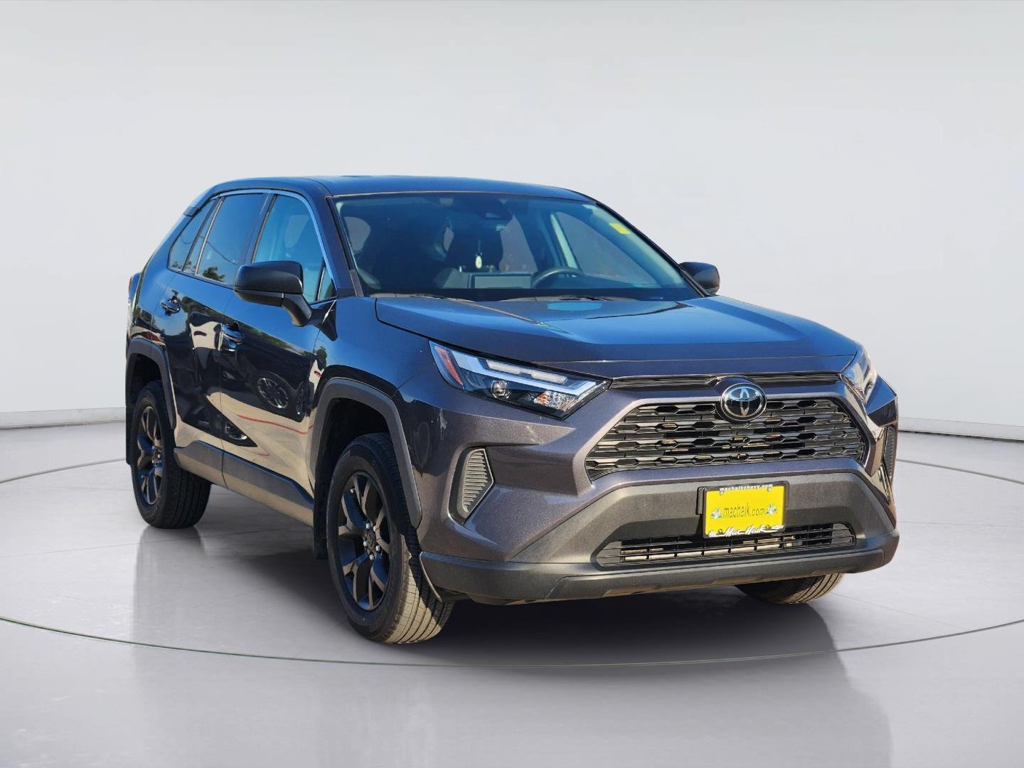 Used 2024 Toyota RAV4 LE FWD image 3