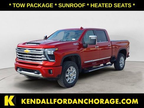 Used 2025 Chevrolet Silverado 2500 High Country w/ High Country Premium Package AWD/4WD image 1