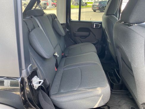 Used 2025 Jeep Wrangler Unlimited Sport S 4xe AWD/4WD image 25