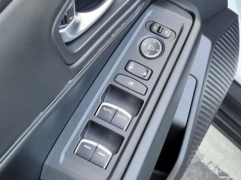 Used 2023 Honda Accord EX image 18