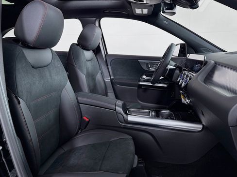 New 2026 Mercedes-Benz GLA 250 image 6