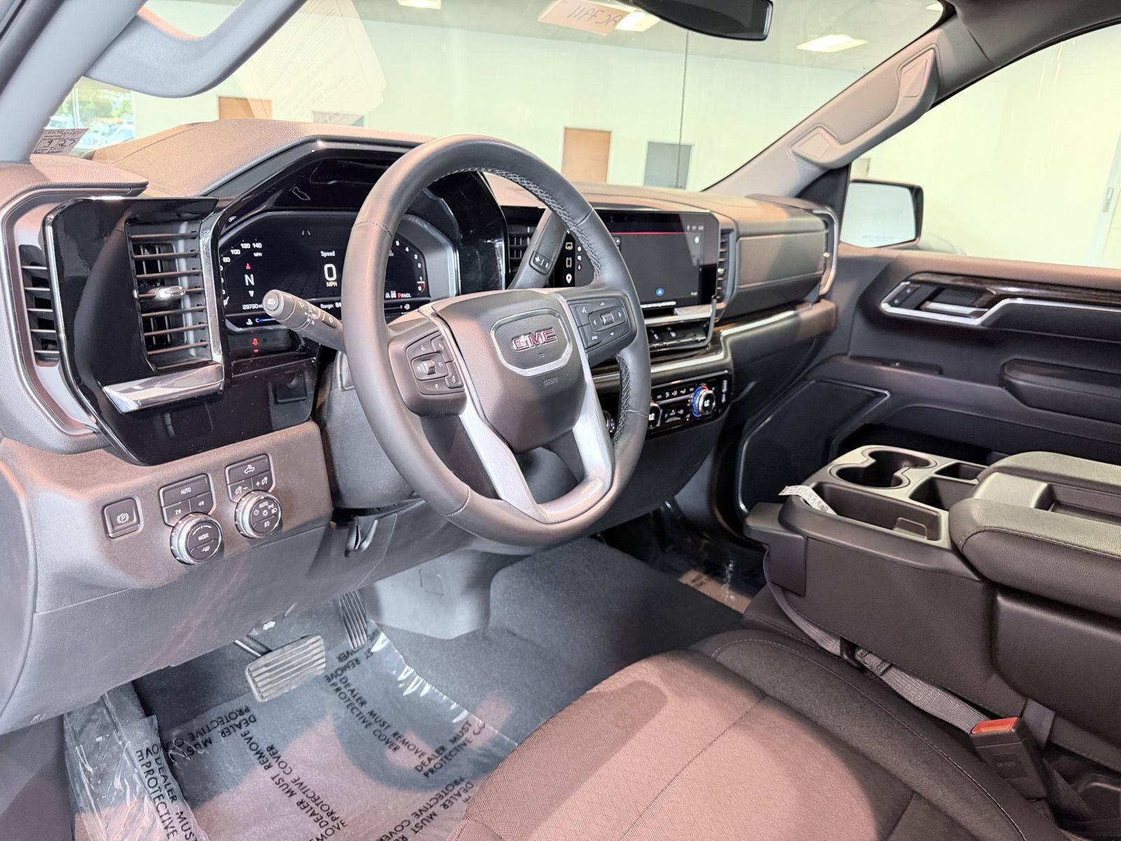 Used 2024 GMC Sierra 1500 Elevation AWD/4WD image 36