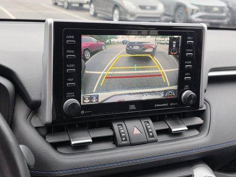 Used 2020 Toyota RAV4 XSE AWD/4WD image 18