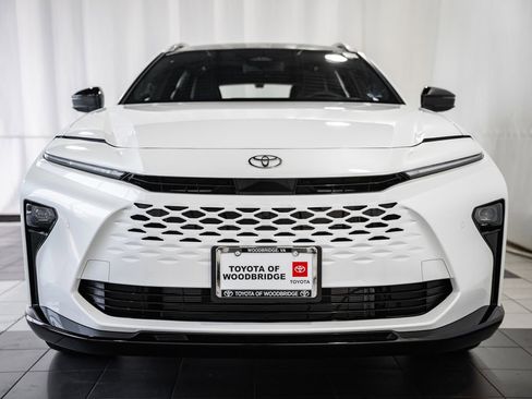 New 2026 Toyota Crown Signia image 2