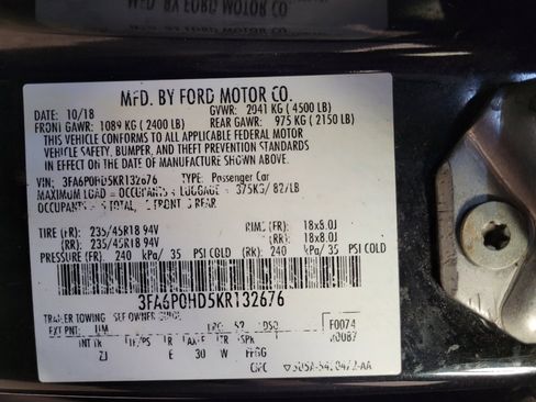 Used 2019 Ford Fusion SE w/ Equipment Group 151A FWD image 33