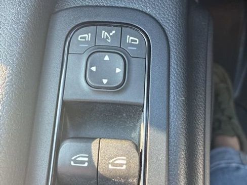 Used 2021 Mercedes-Benz Sprinter 2500 image 18