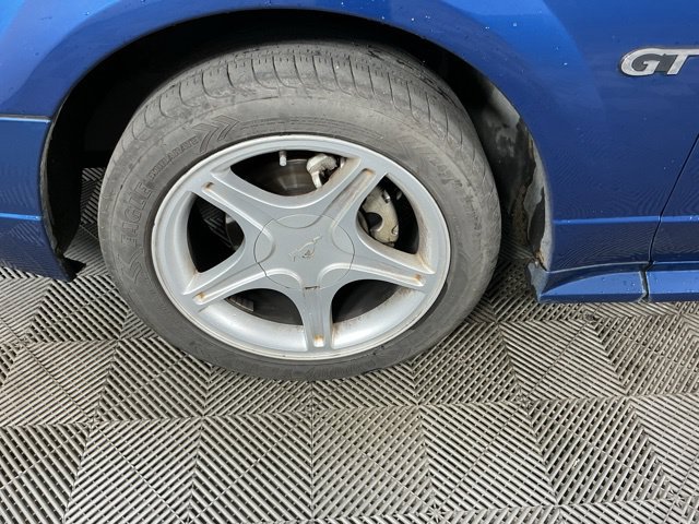Used 2000 Ford Mustang GT RWD image 9