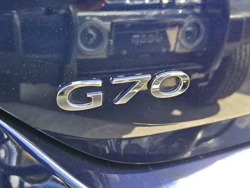 Used 2023 Genesis G70 2.0T w/ Sport Prestige Package RWD image 8