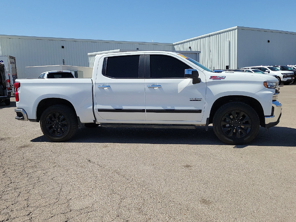 Used 2020 Chevrolet Silverado 1500 LT w/ Texas Edition AWD/4WD image 14