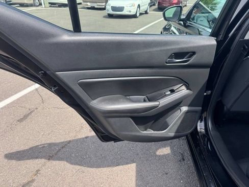 Used 2023 Nissan Altima 2.5 SV AWD/4WD image 30