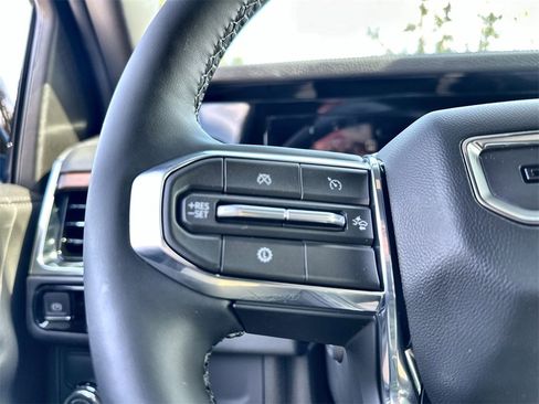 New 2026 GMC Yukon XL Denali w/ LPO, Floor Liner Package image 31