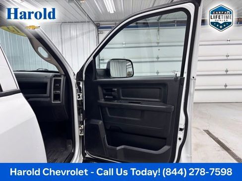 Used 2013 RAM 2500 Tradesman w/ Chrome Appearance Group image 10