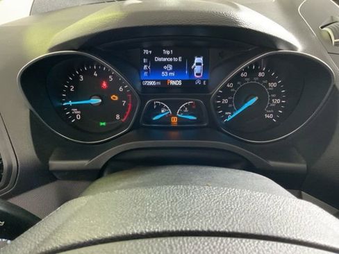 Used 2018 Ford Escape SE image 24