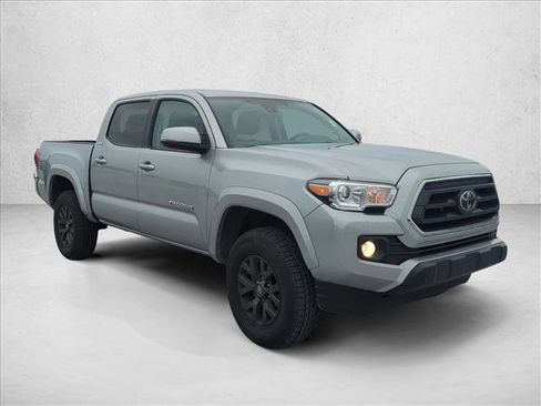 Certified 2022 Toyota Tacoma SR5 w/ Technology Package RWD image 3