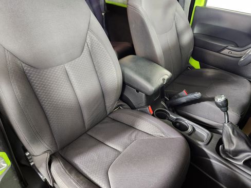 Used 2013 Jeep Wrangler Sport image 11