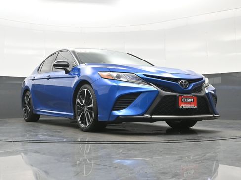 Used 2019 Toyota Camry XSE FWD image 26