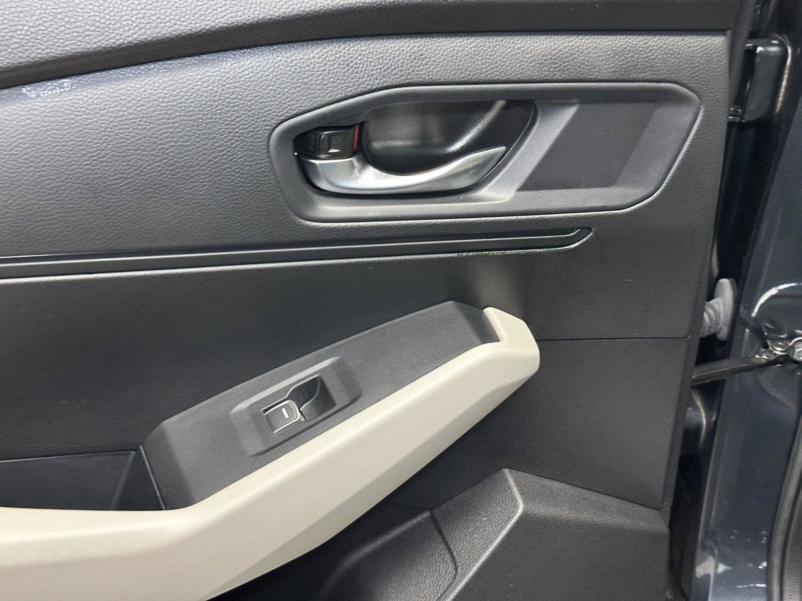 Certified 2023 Honda Accord EX image 31