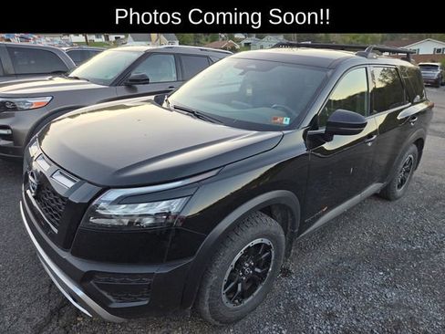 Used 2025 Nissan Pathfinder Rock Creek image 1