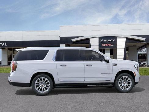 New 2026 GMC Yukon XL Denali image 5