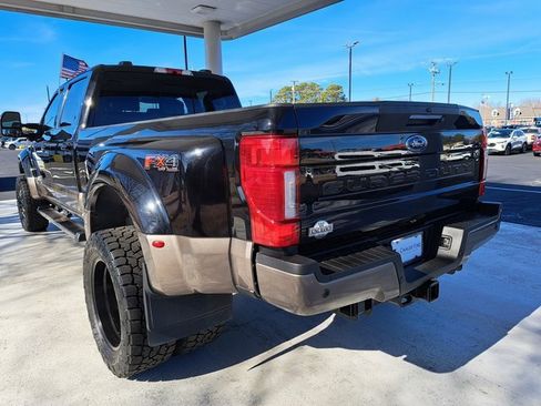 Certified 2022 Ford F450 King Ranch w/ King Ranch Ultimate Package image 4