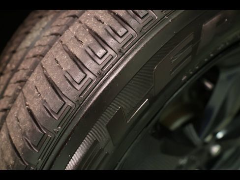 Used 2022 Jeep Grand Cherokee Altitude image 11