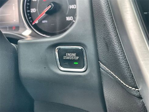 Certified 2023 GMC Acadia SLE w/ Driver Convenience Package image 16