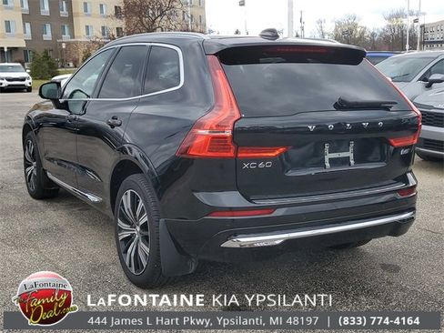 Used 2022 Volvo XC60 B6 Inscription w/ Protection Package Premier image 6