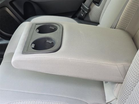 Used 2022 Subaru Outback Premium image 11