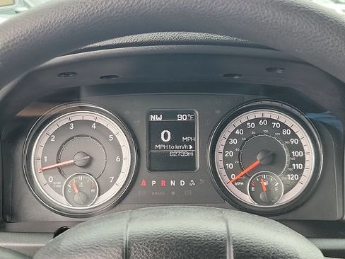 Used 2024 RAM 1500 Classic SLT AWD/4WD image 18