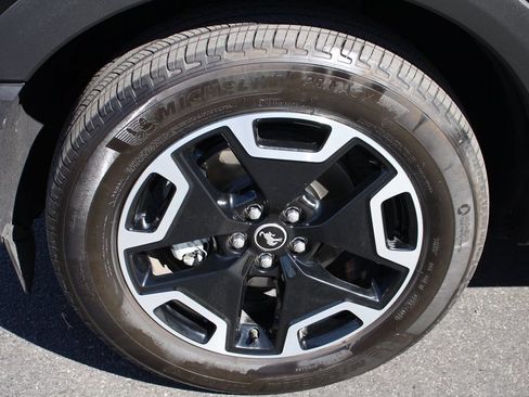 Certified 2023 Ford Bronco Sport Outer Banks AWD/4WD image 14