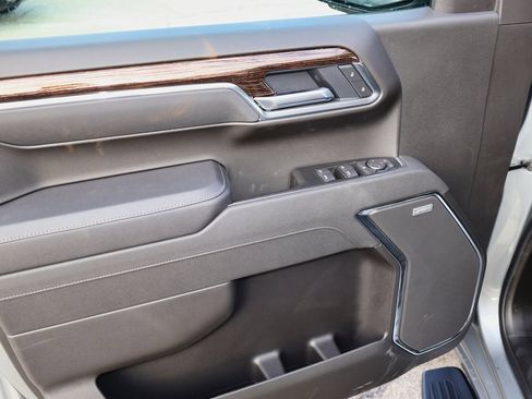 New 2026 GMC Sierra 1500 Elevation w/ Elevation Premium Package image 9