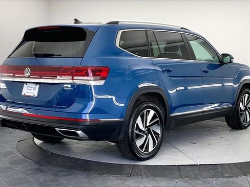 Used 2025 Volkswagen Atlas SEL image 13
