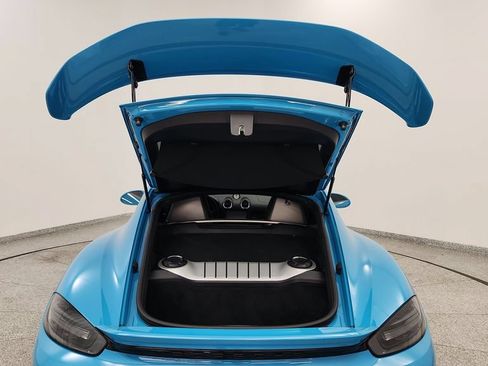 Used 2020 Porsche 718 Cayman GT4 RWD image 23