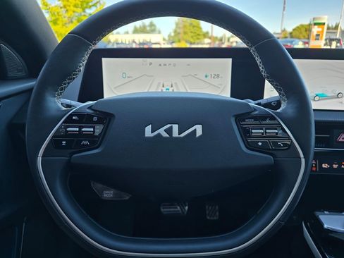 Certified 2024 Kia EV6 GT-Line AWD/4WD image 16