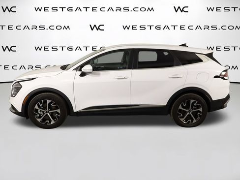 Used 2025 Kia Sportage EX FWD image 5