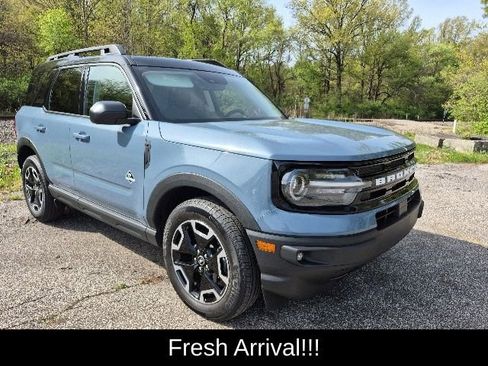 Used 2024 Ford Bronco Sport Outer Banks w/ Tech Package AWD/4WD image 10