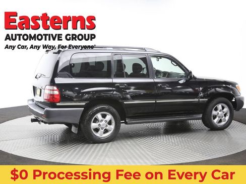 Used 2005 Toyota Land Cruiser AWD/4WD image 46