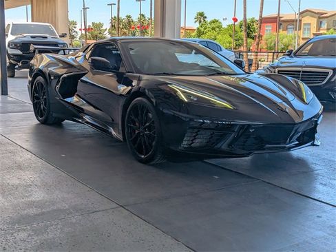 Used 2023 Chevrolet Corvette Stingray w/ Stealth Interior Trim Package image 7