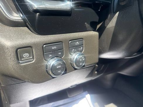 Used 2023 GMC Sierra 1500 Elevation AWD/4WD image 14