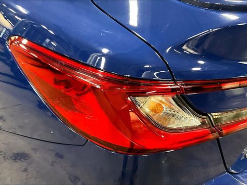 Certified 2025 Toyota Camry SE image 27