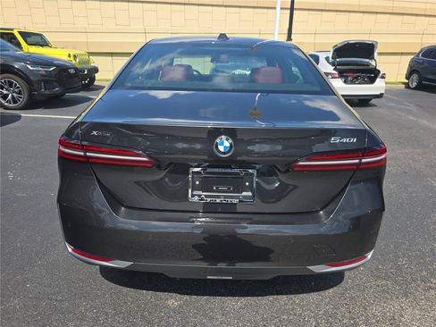 Used 2026 BMW 540i xDrive AWD/4WD image 3