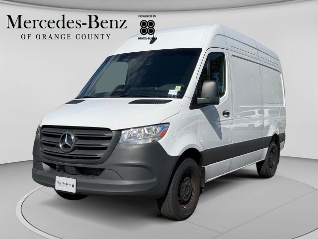 Used 2025 Mercedes-Benz Sprinter 2500 image 1