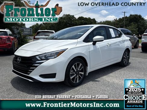 Used 2025 Nissan Versa SV w/ Trunk Package FWD image 1
