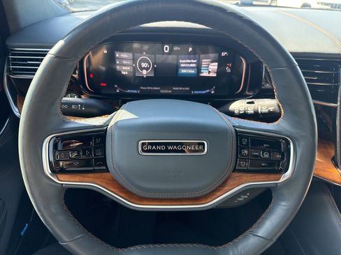Used 2022 Jeep Grand Wagoneer Series II w/ Convenience Group III image 23
