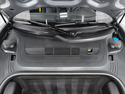 Used 2019 Porsche 911 Carrera RWD image 19