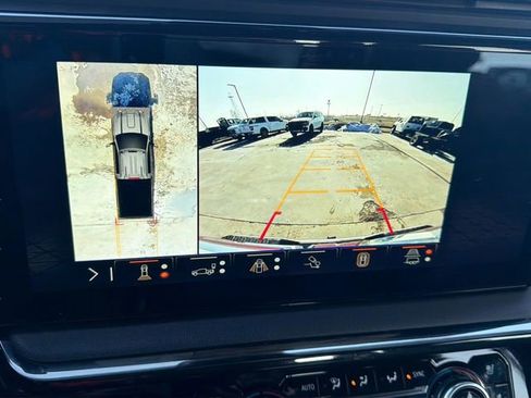 Used 2024 GMC Sierra 2500 AT4 w/ AT4 Premium Plus Package image 28