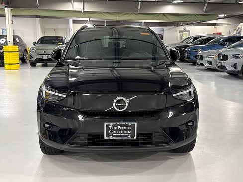 Certified 2023 Volvo XC40 Recharge Ultimate w/ Protection Package Premier AWD/4WD image 6