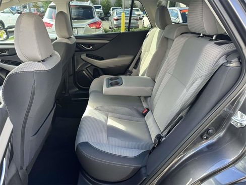 Used 2023 Subaru Outback Premium image 17